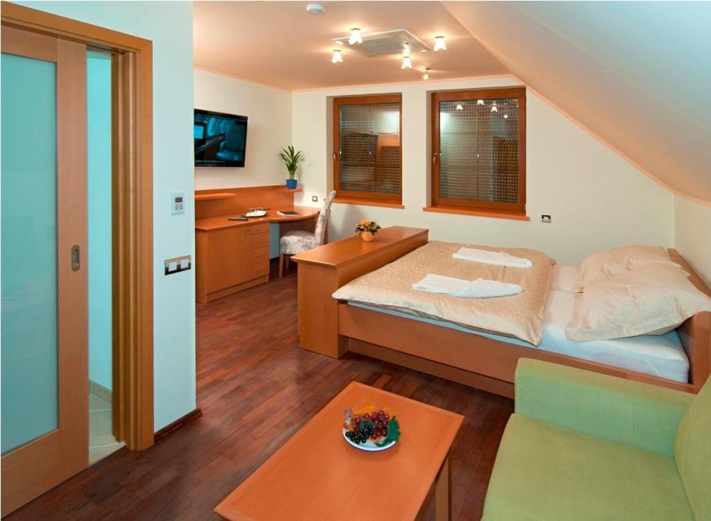 Hotel Heipark Tosovice Exterior foto